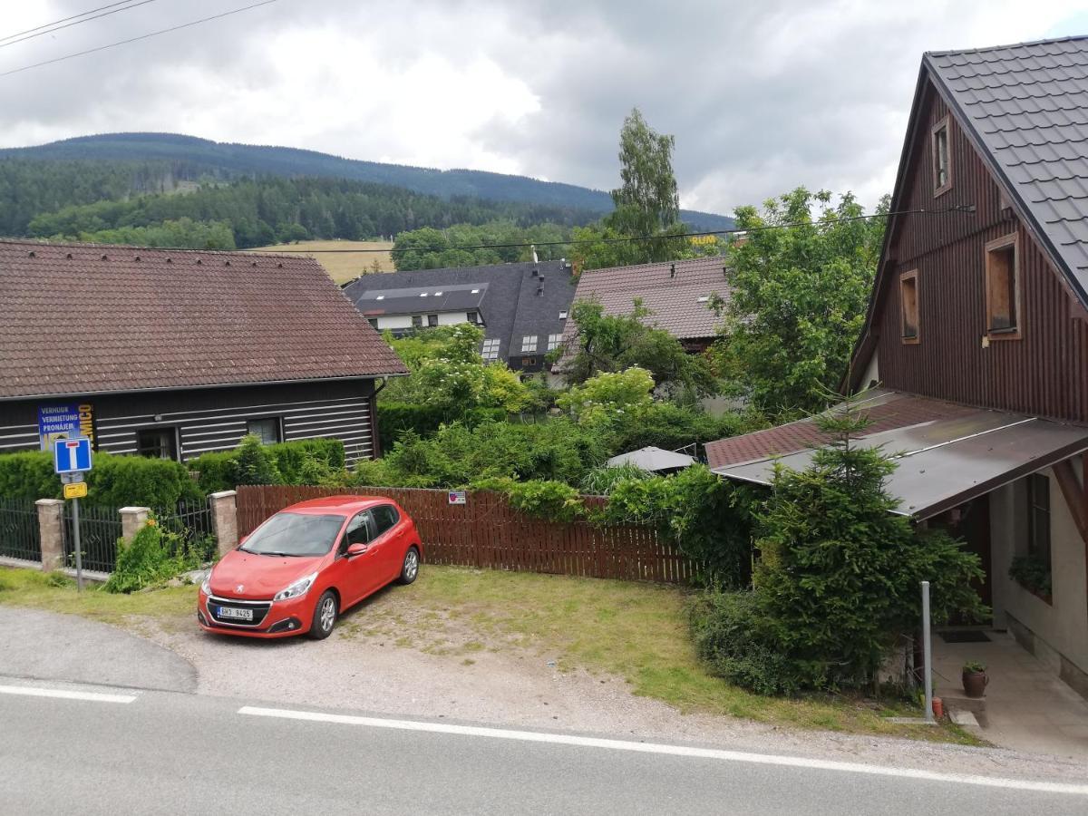 Roudny